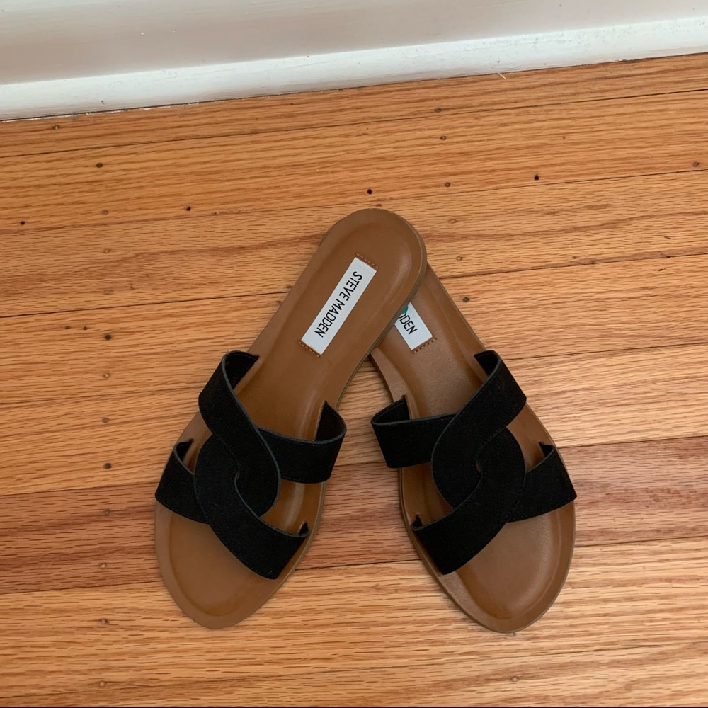 NEW Steve Madden black sandals in box - size 6.5